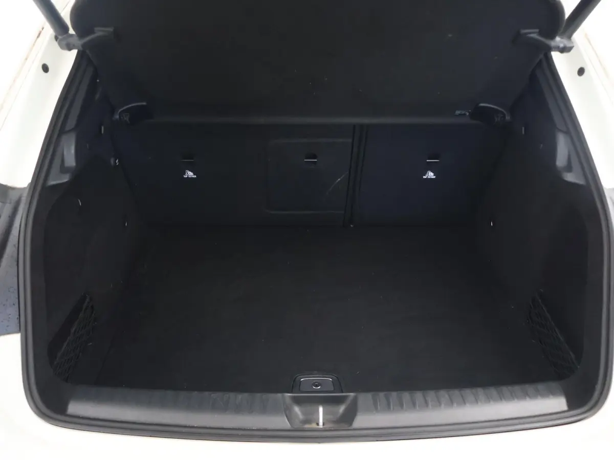 200 AUT. AMG LINE + PANORAMA SCHUIFDAK | CAMERA | SPORTSTOELEN | 19 INCH