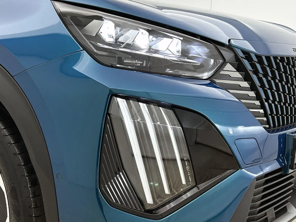 145pk 1.2 Hybrid GT Automaat | Climate Control | Navigatie | Elektrisch Verstelb. Bestuurdersstoel | 360 Camera | Adaptieve Cruise Control | Parkeersensoren Voor + Achter | Dodehoek Detectie