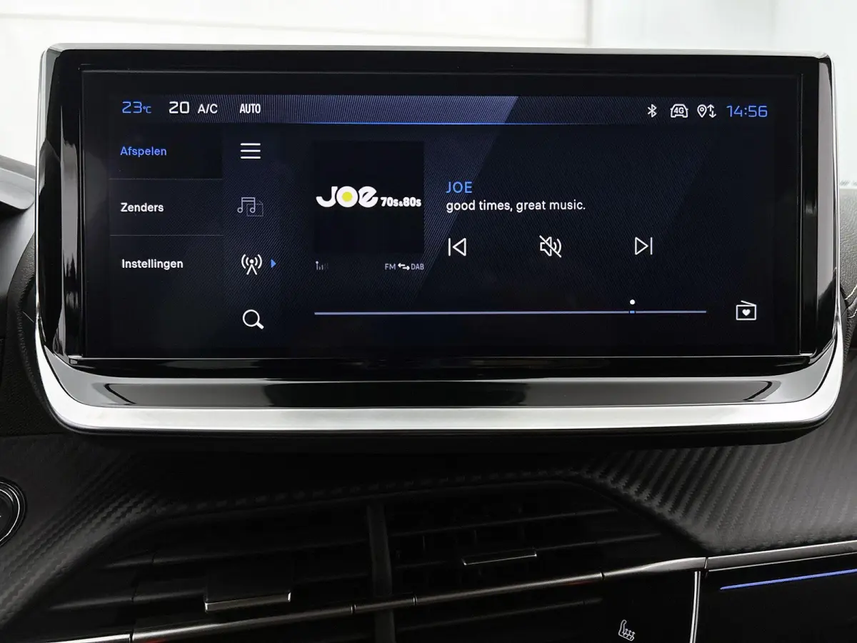 145pk 1.2 Hybrid GT Automaat | Climate Control | Navigatie | Elektrisch Verstelb. Bestuurdersstoel | 360 Camera | Adaptieve Cruise Control | Parkeersensoren Voor + Achter | Dodehoek Detectie