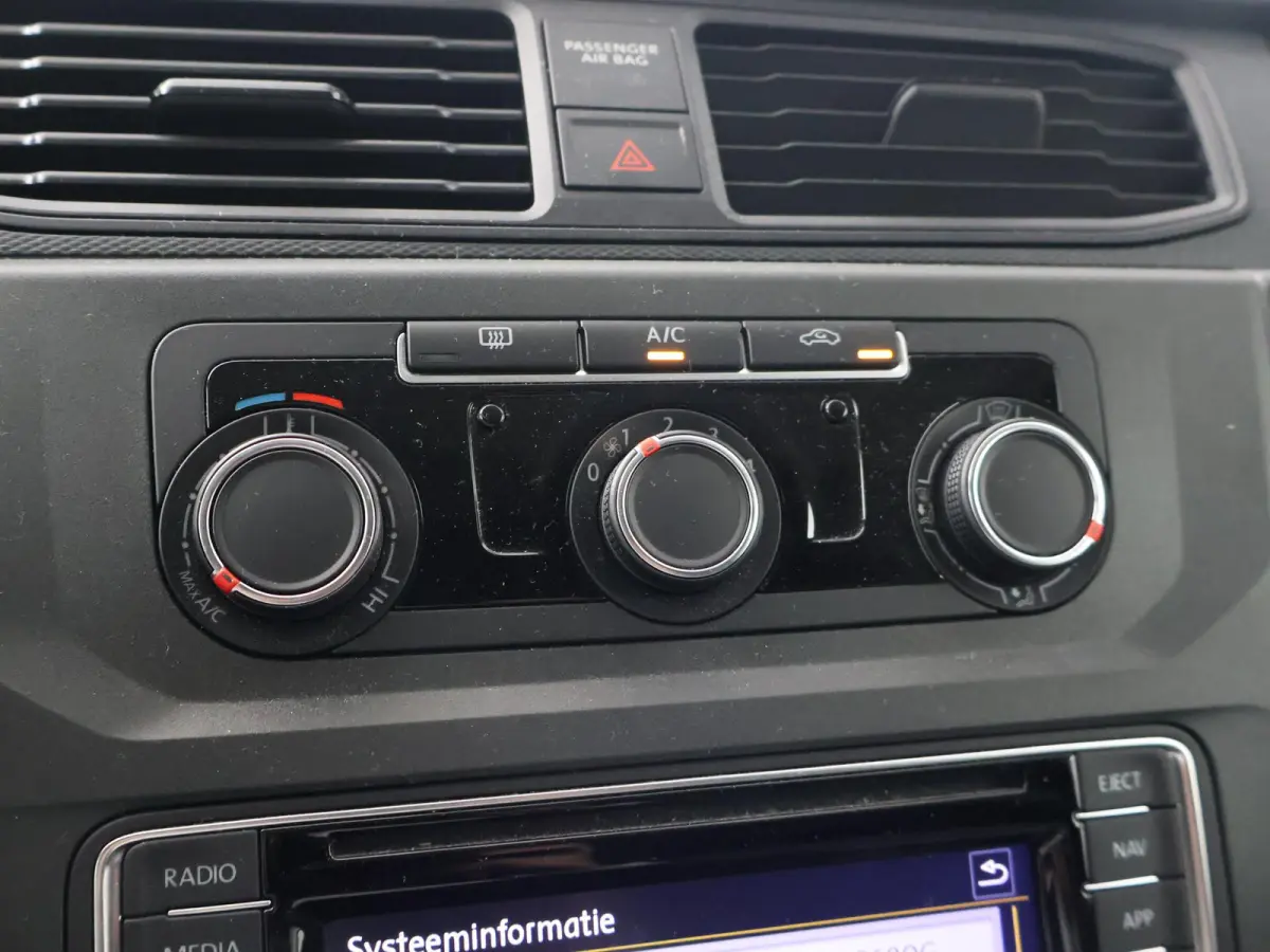 2.0 TDI *9.726 KM - UNIEK* ORIG. NL EURO 6 + APPLE CARPLAY | NAVIGATIE