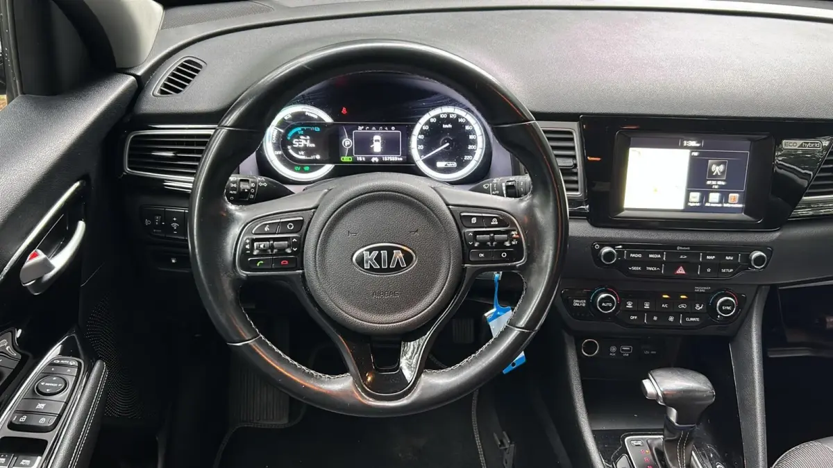 1.6 GDi Hybrid DynamicLine NAV CAMERA TREKH LEER
