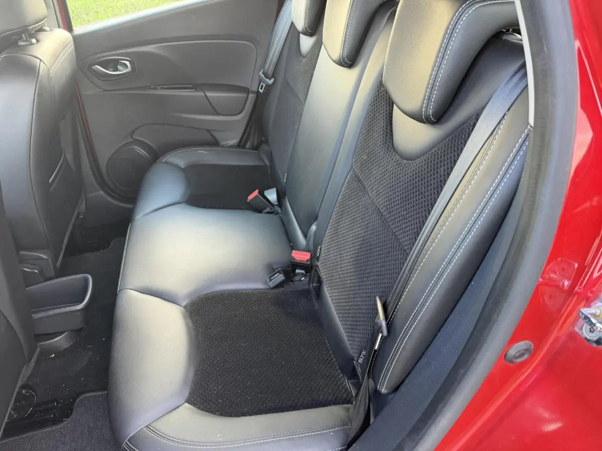 0.9 TCe Intens half leer trekhaak cruise nav