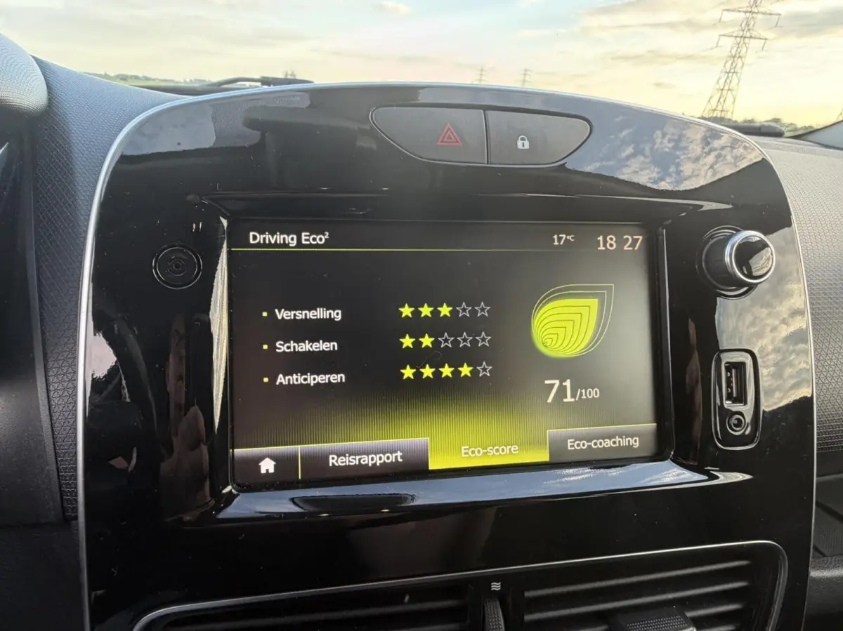 0.9 TCe Intens half leer trekhaak cruise nav