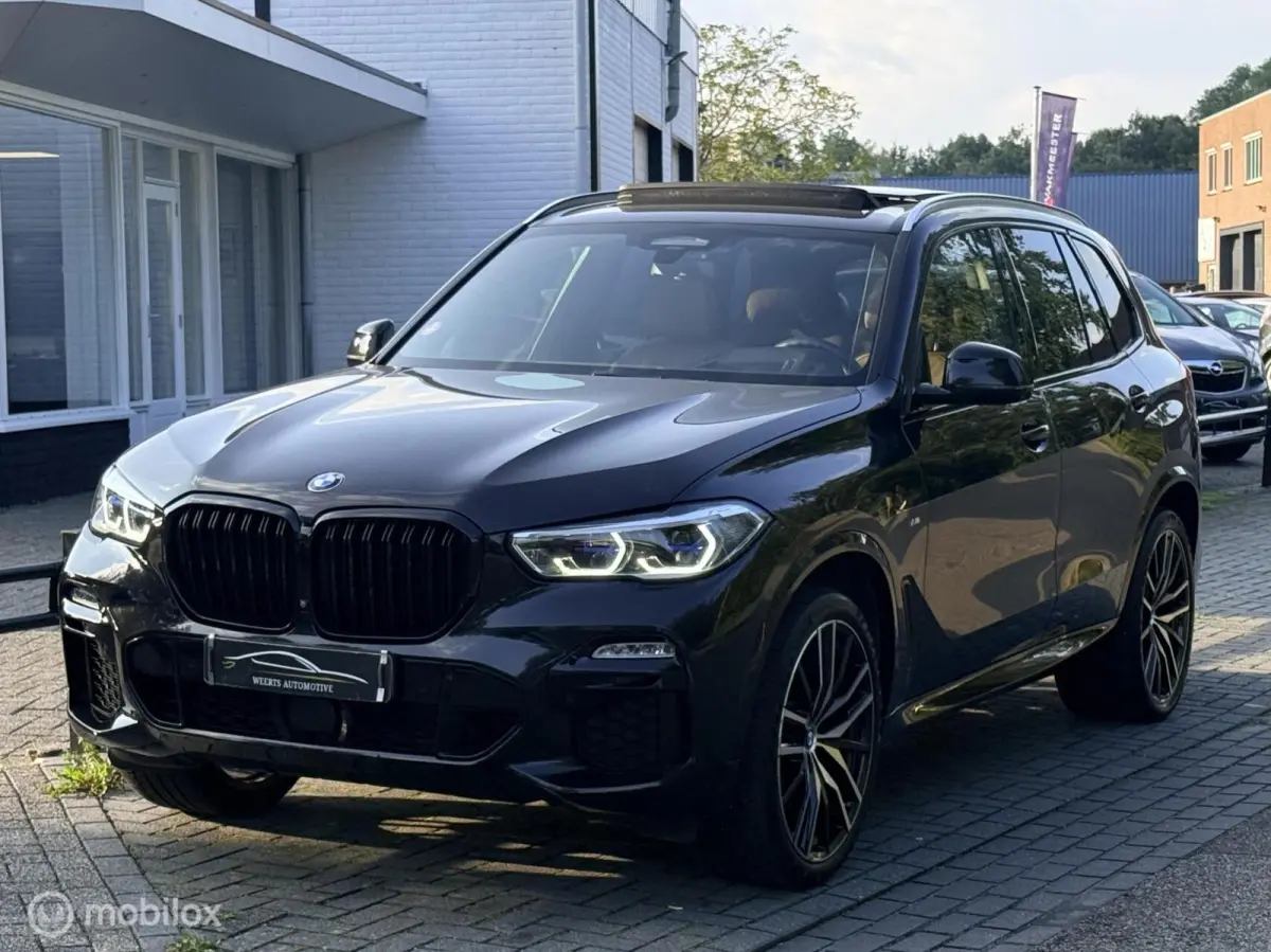 xDrive40i|7 persoons|4-Wielbesturing|Pano|HUD|Trekhaak