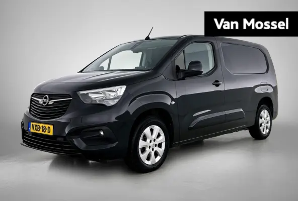 1.5D L2H1 Standaard licht metalen velgen | apple carplay(navigatie) |alles in kleur | camera | trekhaak.