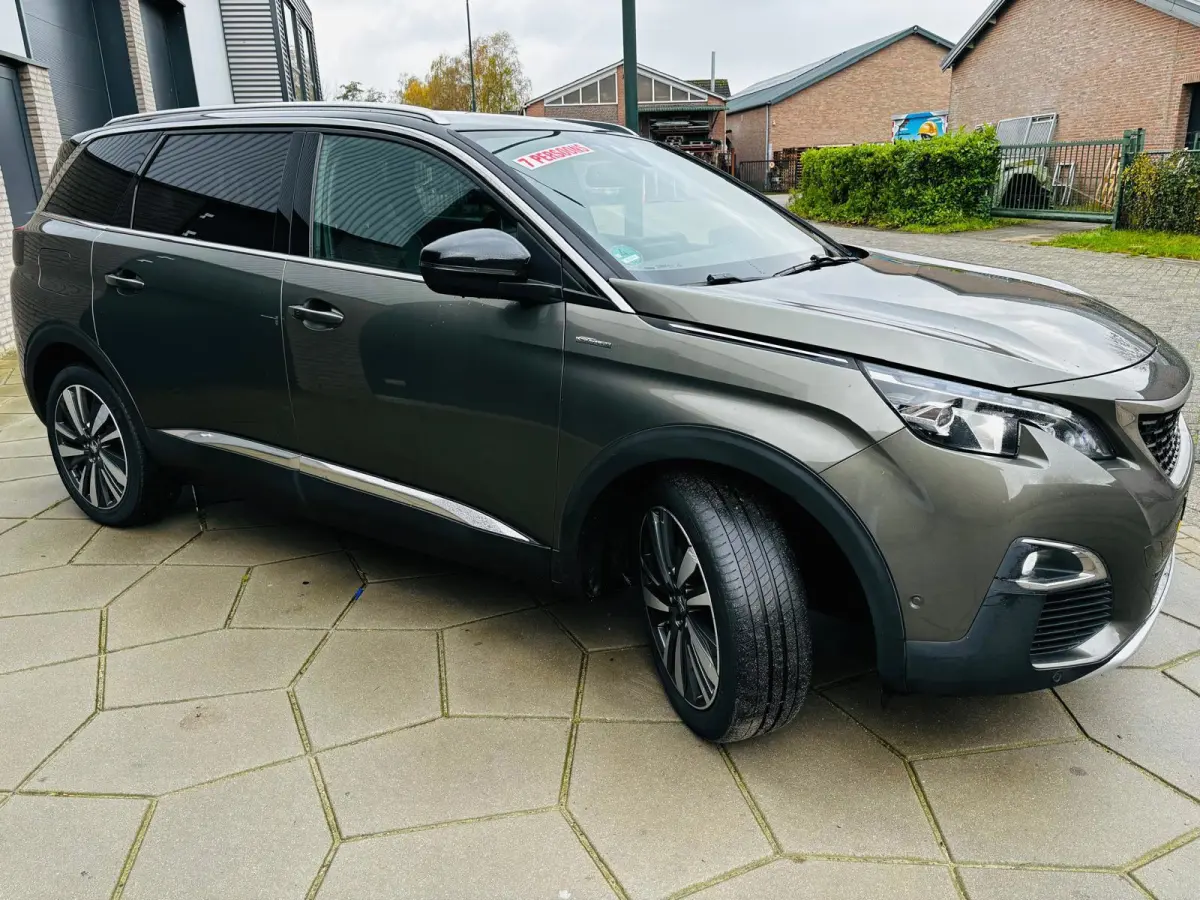 1.2 PureTech GT-Line | 7 Pers.trekh. |nieuwe motor van fabriek "0" km s en nieuwe koppeling|Grote wielen 19 inch