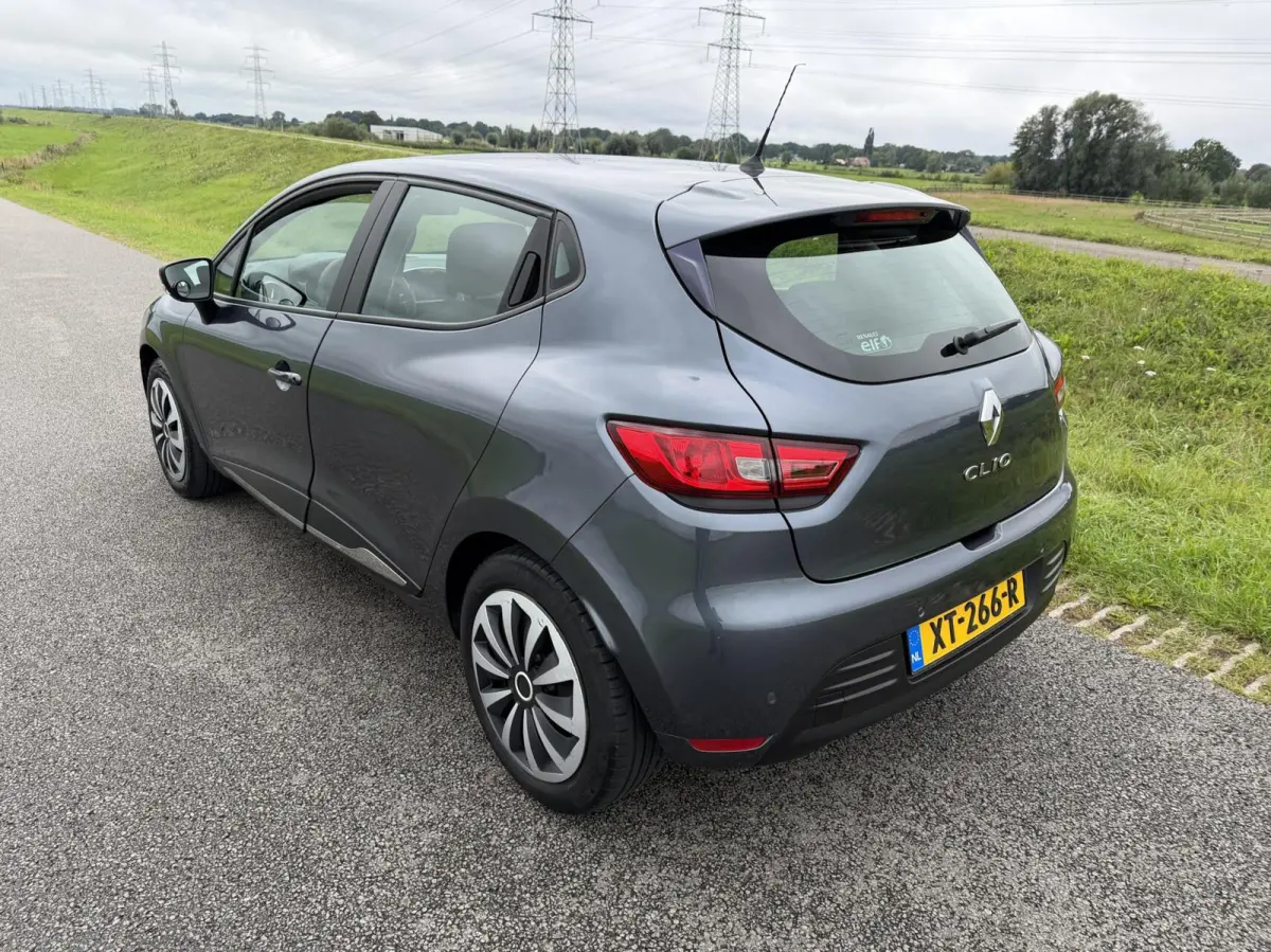 0.9 TCe Intens nav cruise p sens 105945km
