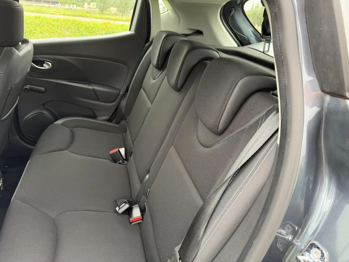 0.9 TCe Intens nav cruise p sens 105945km
