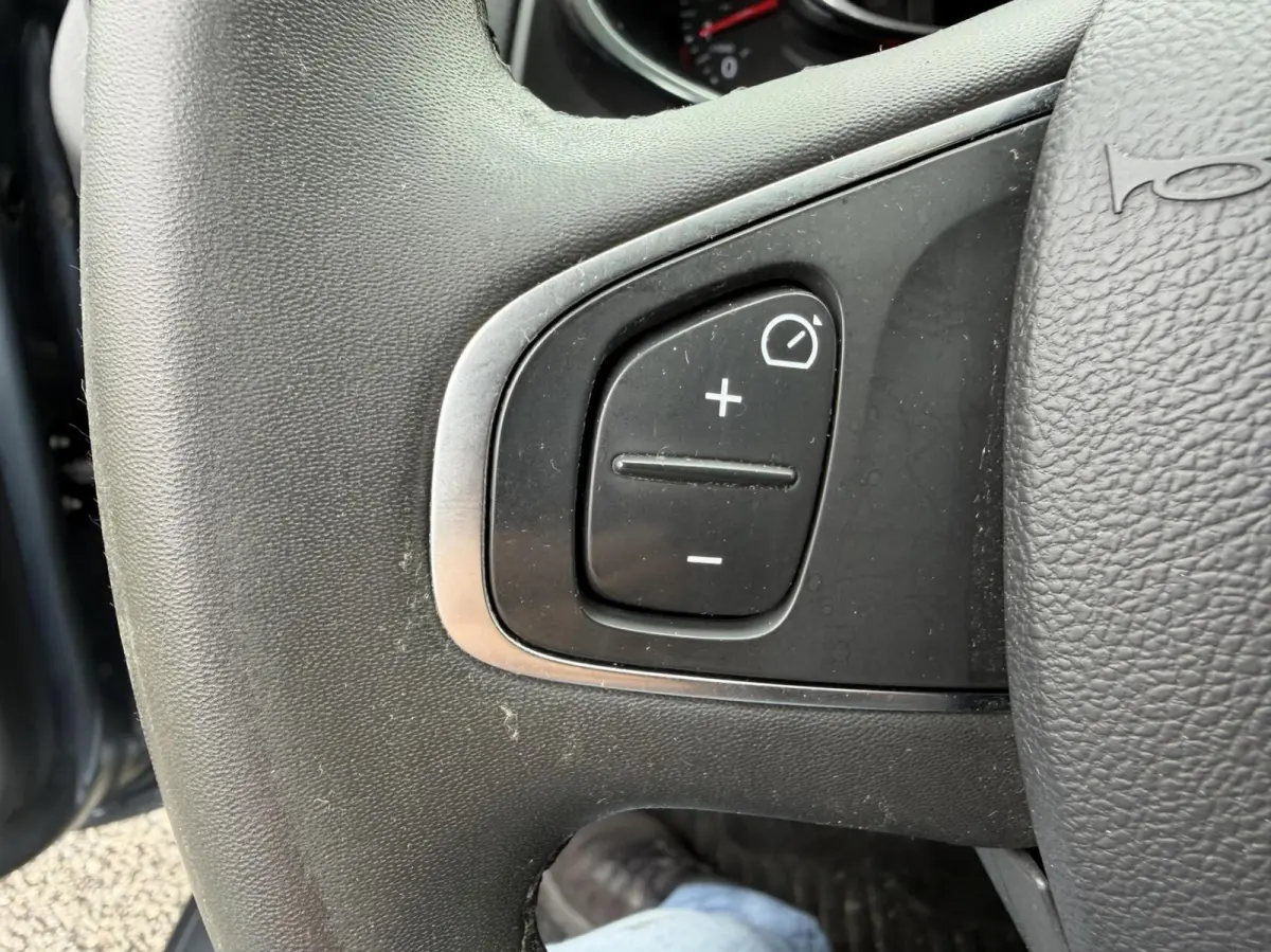 0.9 TCe Intens nav cruise p sens 105945km