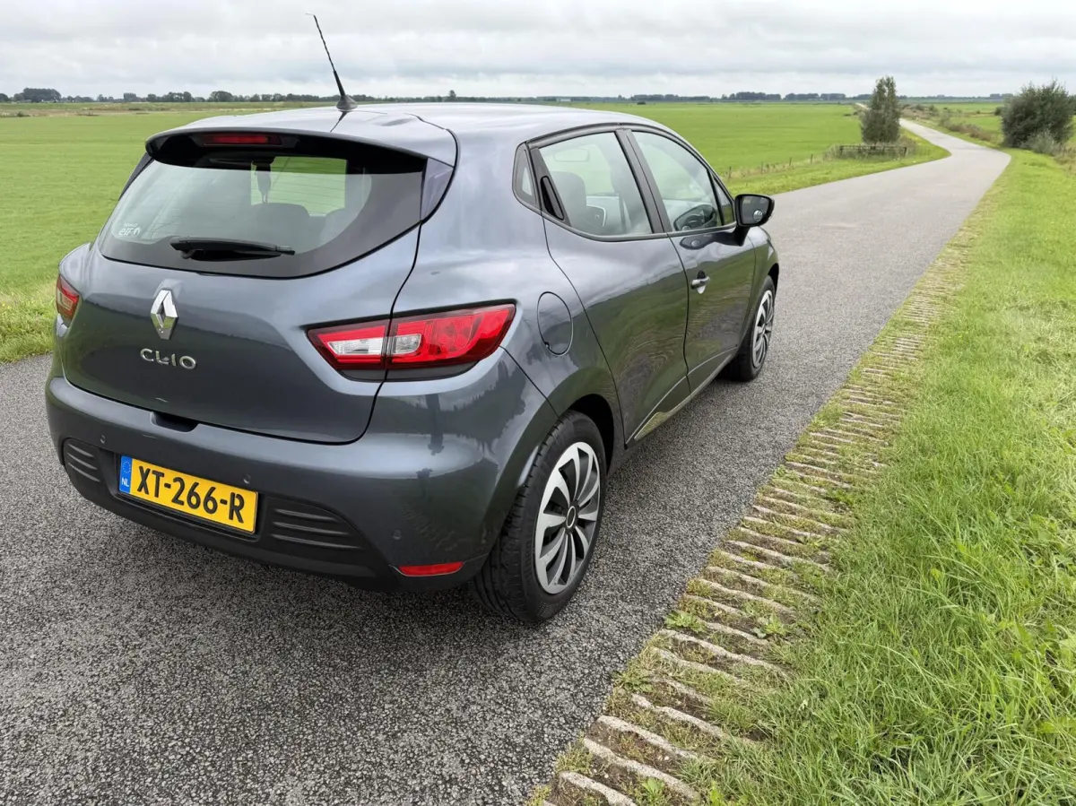 0.9 TCe Intens nav cruise p sens 105945km
