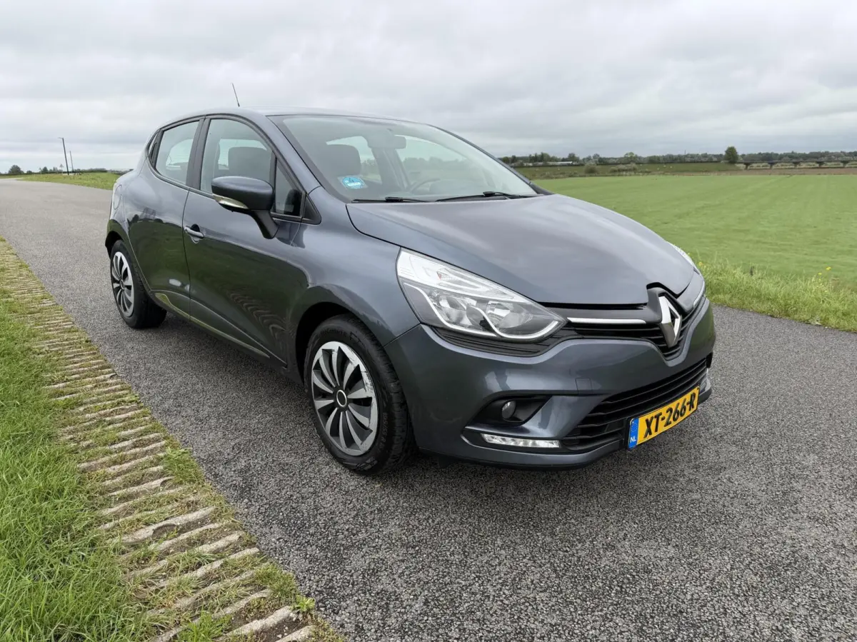 0.9 TCe Intens nav cruise p sens 105945km