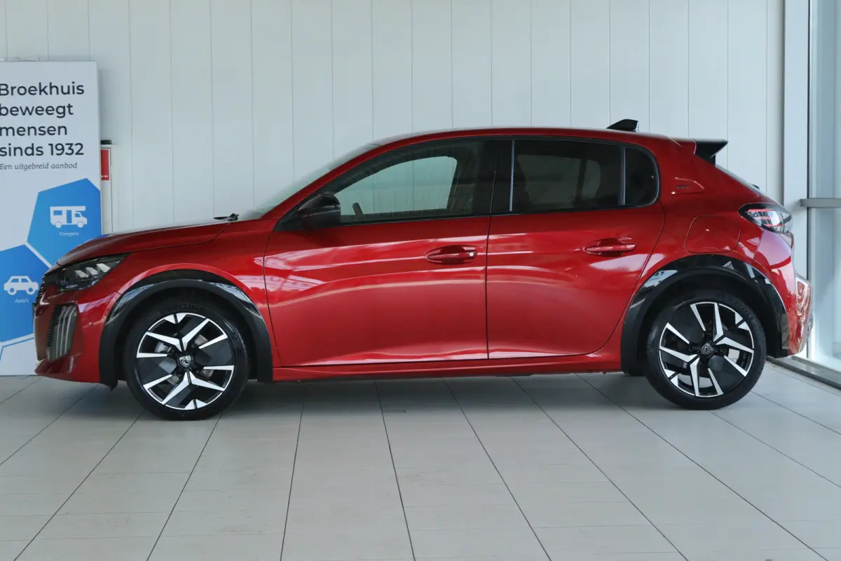 1.2 Hybrid 145 e-DCS6 GT | NL-Auto | Adapt. Cruise| 360 Camera | Keyless | Carplay | Navi | Climate | LED |