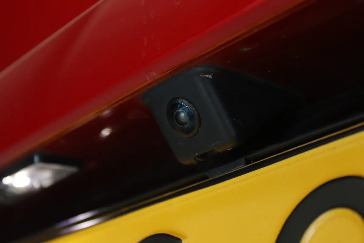 1.2 Hybrid 145 e-DCS6 GT | NL-Auto | Adapt. Cruise| 360 Camera | Keyless | Carplay | Navi | Climate | LED |