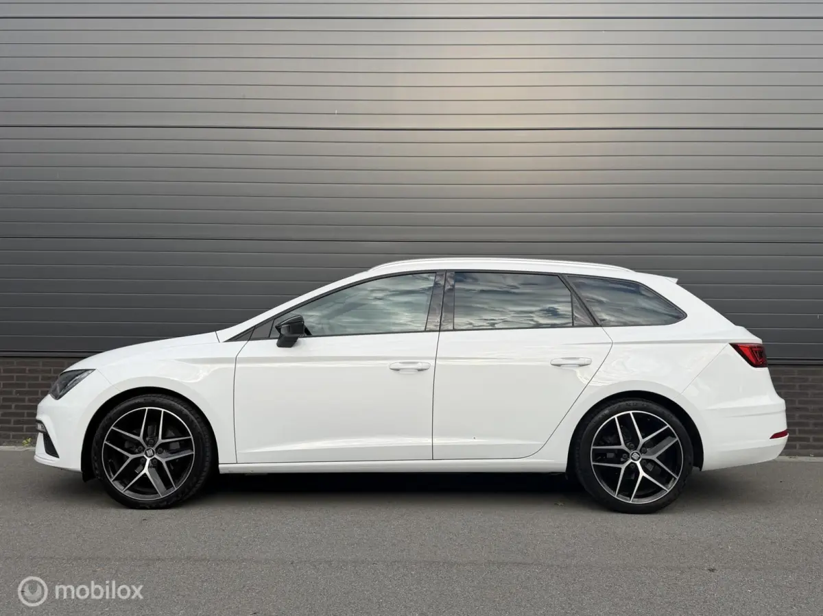 1.4 TSI DSG FR Business Intense 86.000km NAP!!