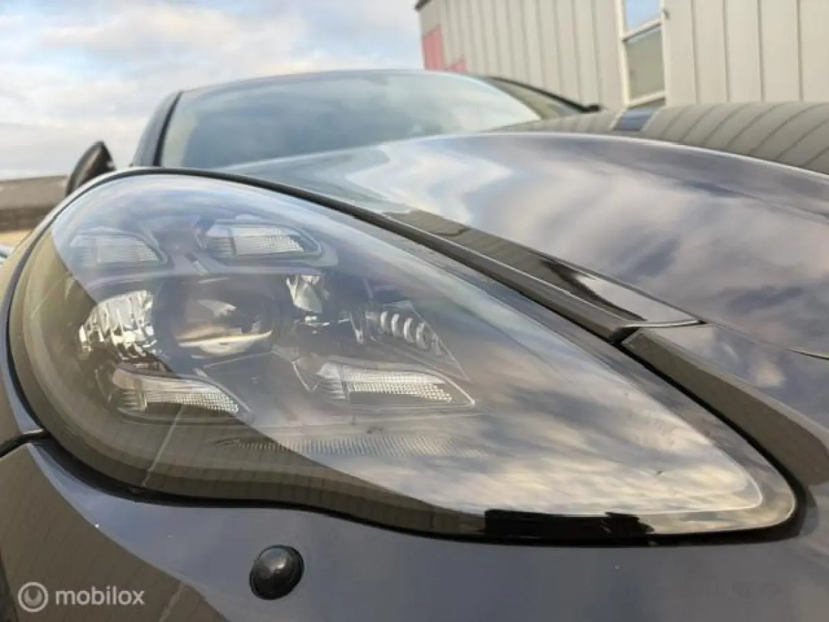 3.6 4 (FACELIFT) Dealer Onderhouden Leder Luchtvering Navi Clima Cruise Xenon Schuifdak Camera Bose