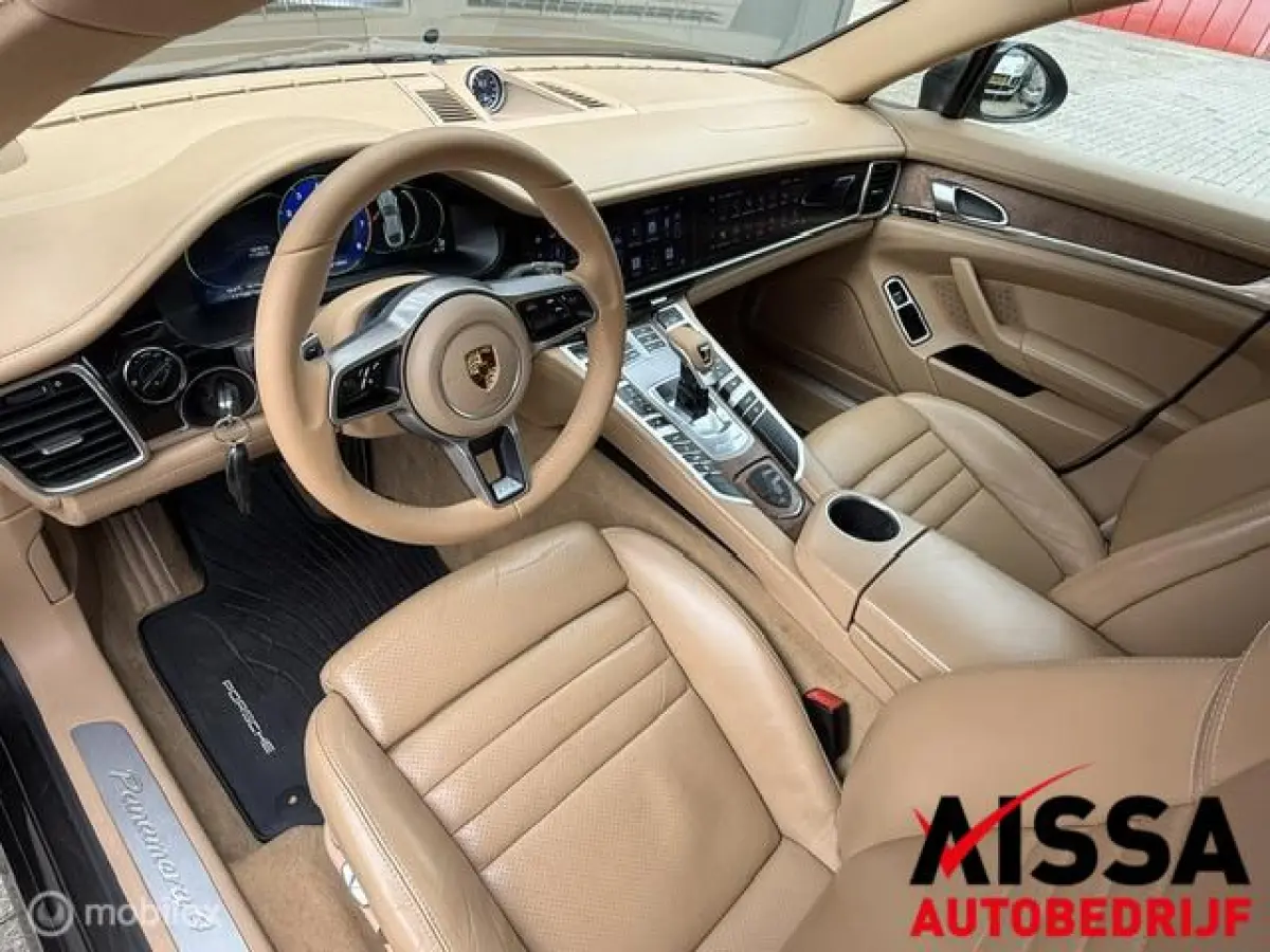 3.6 4 (FACELIFT) Dealer Onderhouden Leder Luchtvering Navi Clima Cruise Xenon Schuifdak Camera Bose