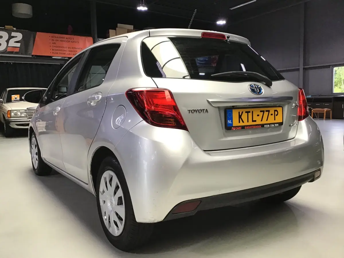 1.5 Hybrid Executive I Camera I Stoelverw I Navi I Cruise I Clima I BT I New Apk + Kln Brt I Compl. Onderh. I Zuinig.