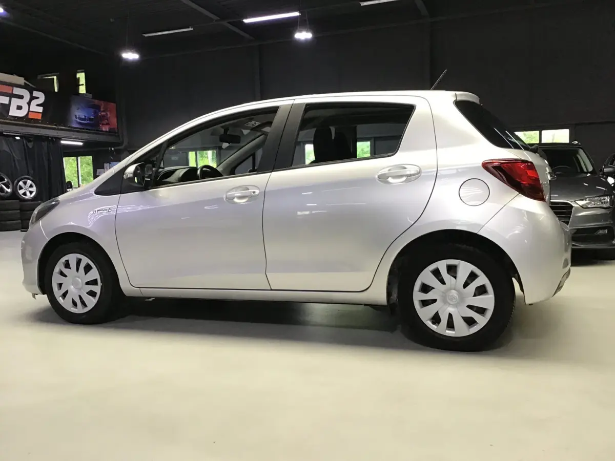 1.5 Hybrid Executive I Camera I Stoelverw I Navi I Cruise I Clima I BT I New Apk + Kln Brt I Compl. Onderh. I Zuinig.