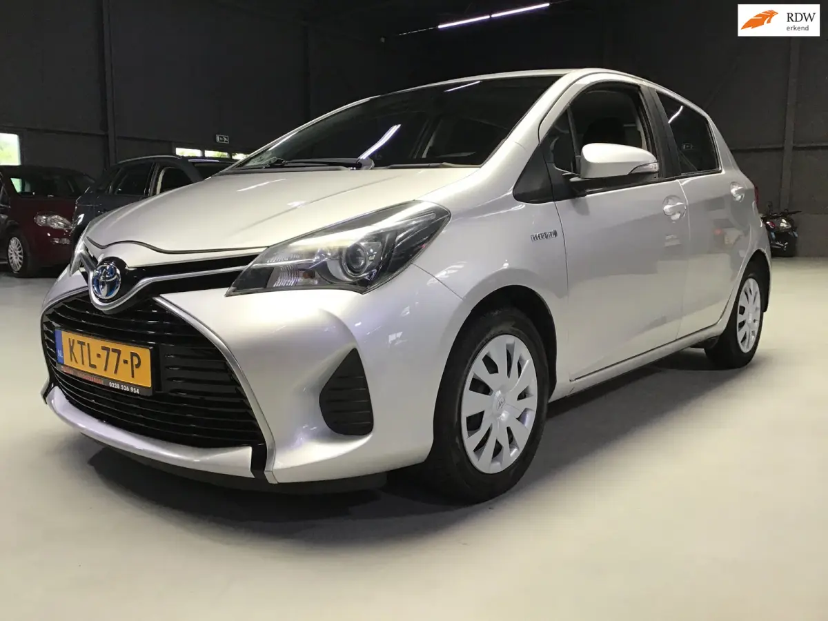 1.5 Hybrid Executive I Camera I Stoelverw I Navi I Cruise I Clima I BT I New Apk + Kln Brt I Compl. Onderh. I Zuinig.