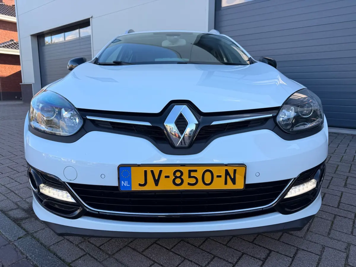 1.2 TCe Bose/Pano/Navi/Leder/Pdc/Climate-c/Cruise-c/2e eigenaar/Trekhaak/Aux
