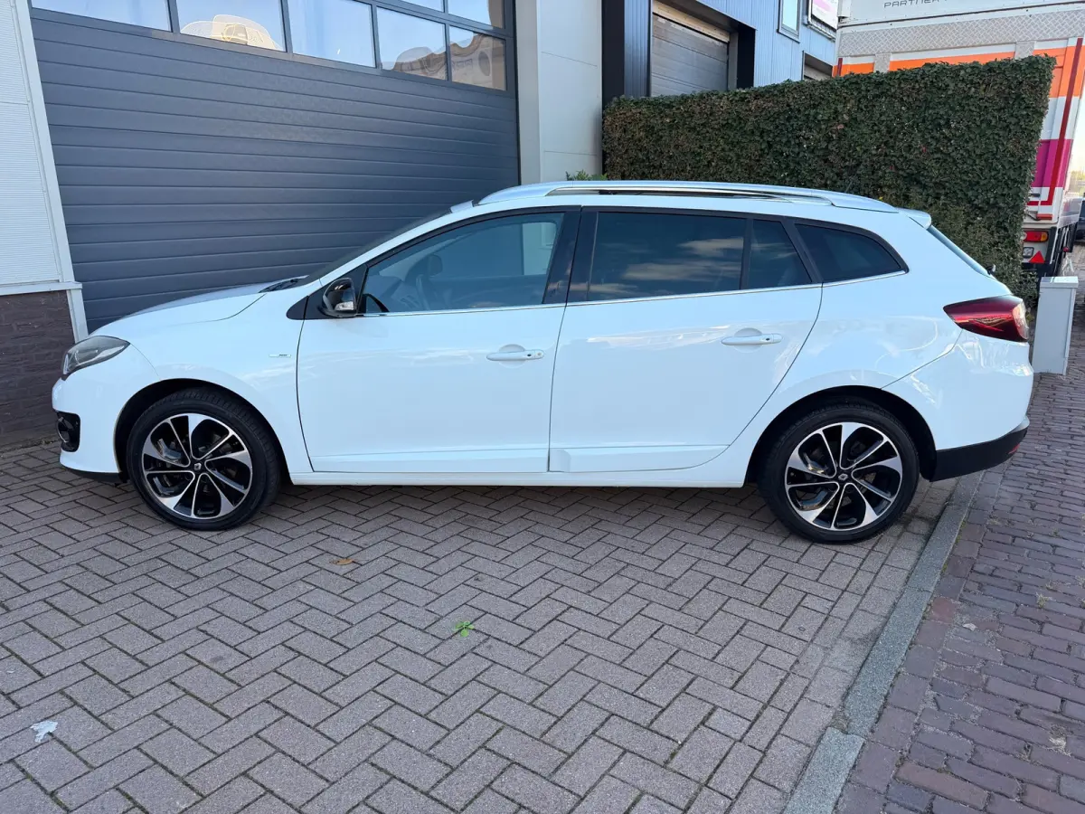 1.2 TCe Bose/Pano/Navi/Leder/Pdc/Climate-c/Cruise-c/2e eigenaar/Trekhaak/Aux