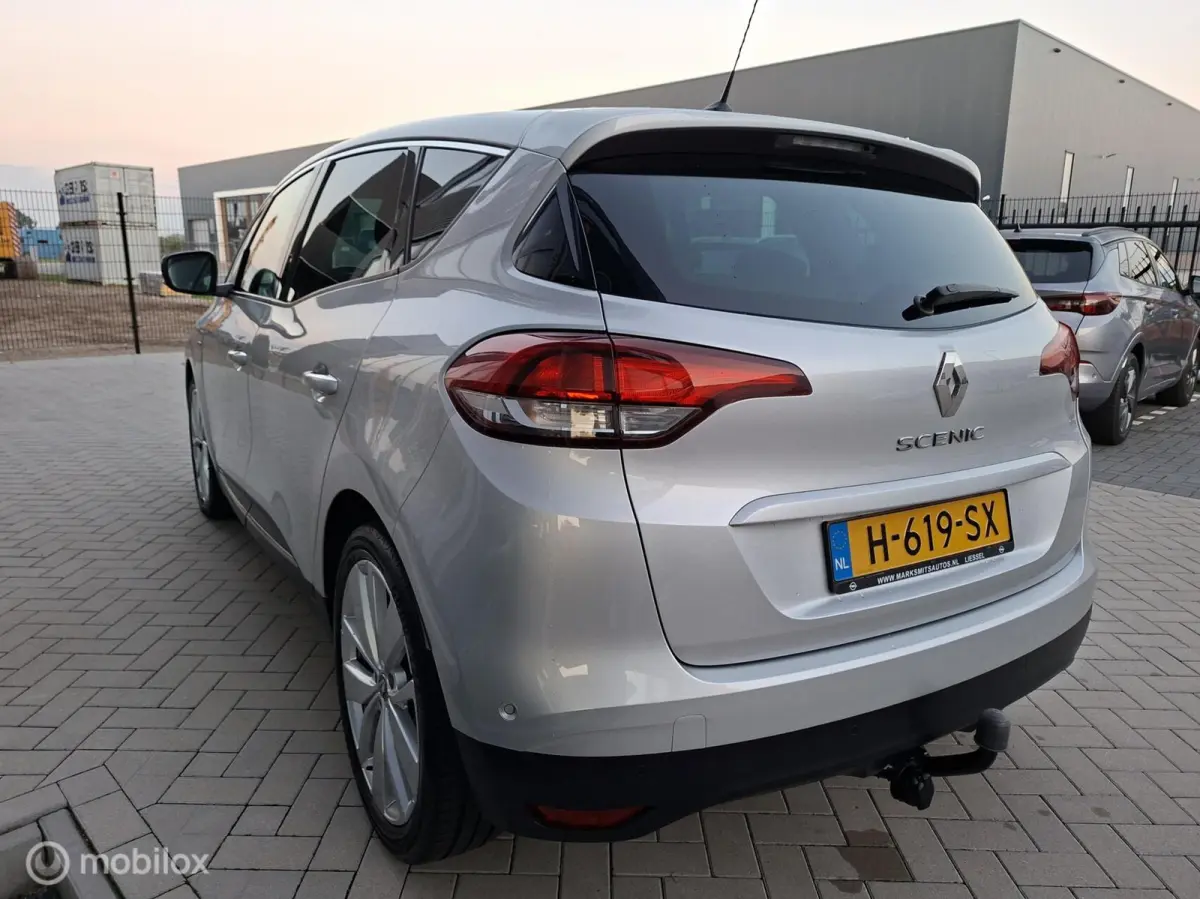 1.3 TCe Limited