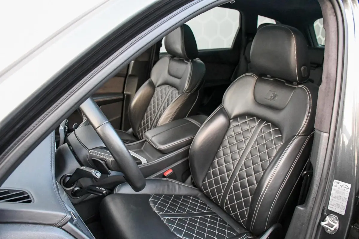 SQ7 4.0 V8 TDI quattro S-line + 7p Ceramic 435PK PANO
