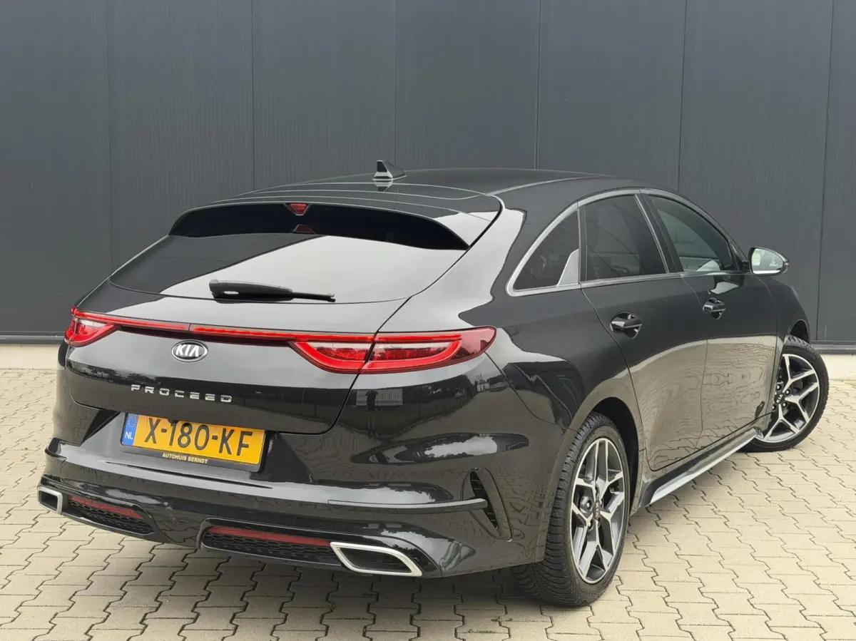 1.0 T-GDI GT-Line camera PDC Cruise LED Carplay