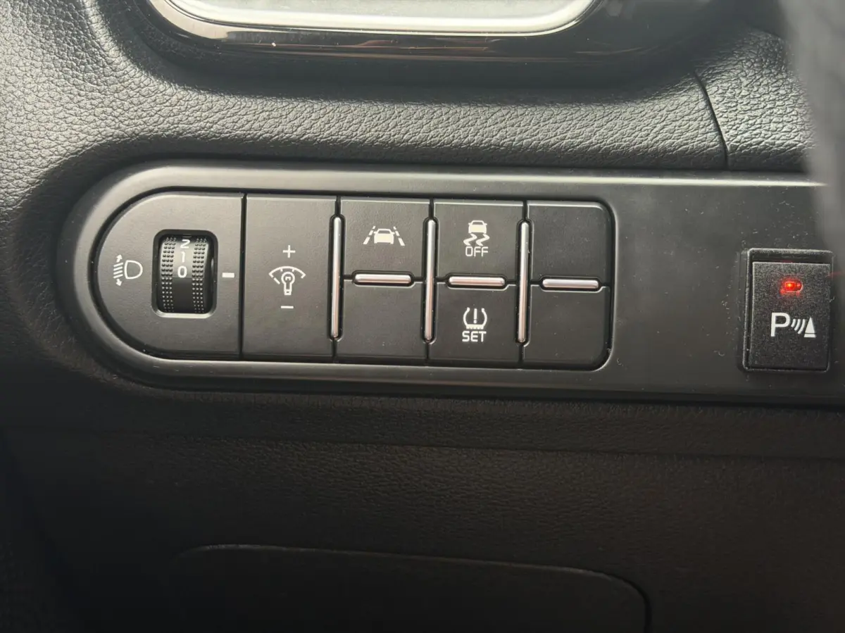 1.0 T-GDI GT-Line camera PDC Cruise LED Carplay