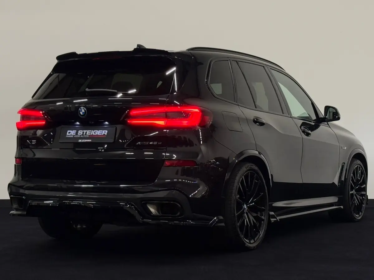 XDrive 45e M-Sport Pano Laser Harman Kardon Carbon