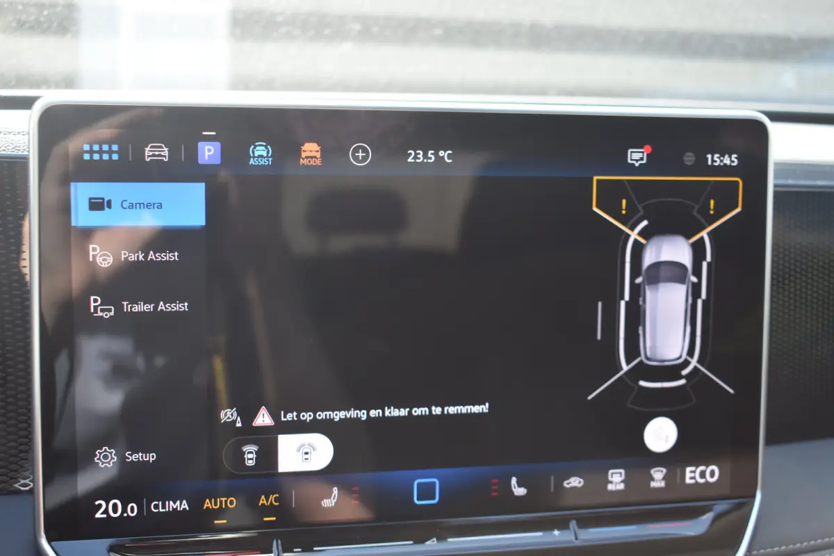 Life Edition - eHybrid | 'App-Connect' draadloze smartphone integratie | Achteruitrijcamera (Rear View) | Automatische afstandsregeling (Adaptive Cruise Control)
