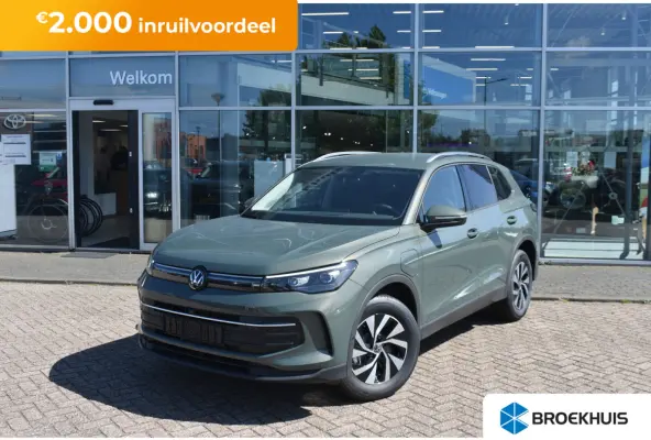 Life Edition - eHybrid | 'App-Connect' draadloze smartphone integratie | Achteruitrijcamera (Rear View) | Automatische afstandsregeling (Adaptive Cruise Control)