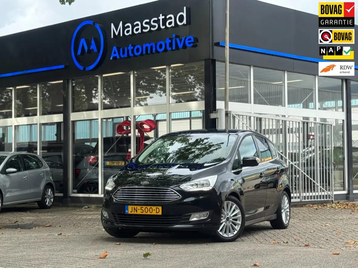 1.0 Titanium Zeer lage KMS NAP Luxe uitvoering Facelift