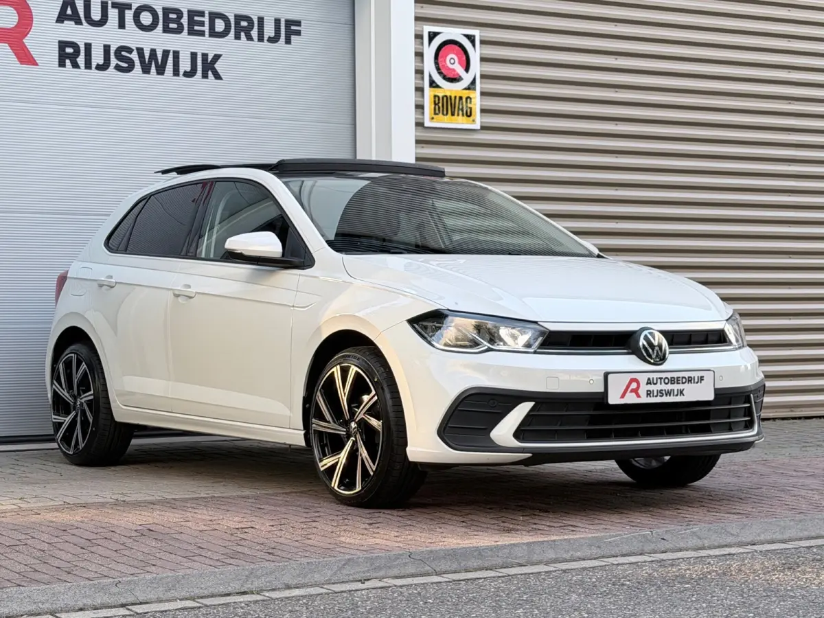 1.0 TSI Life Pano/AppleCarPlay/Led