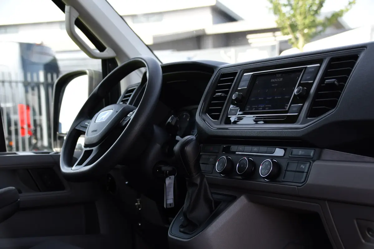 3.180 35 2.0 L3H2 DC PB Edition Camera, Cruise, Carplay, LED, 177pk, Automaat, Sensoren, Multimedia, Uniek!