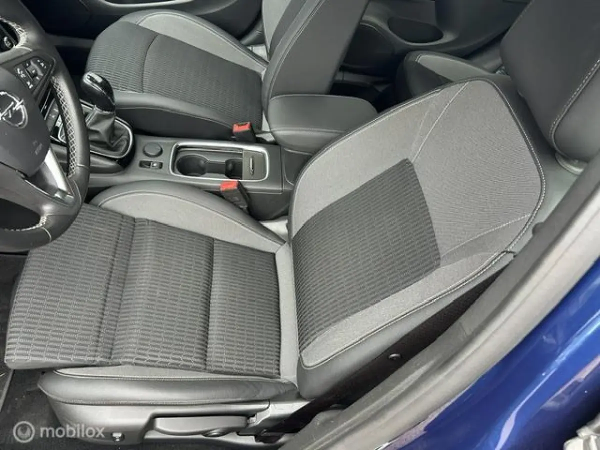 1.2 Edition * NAVIGATIE * AIRCO *