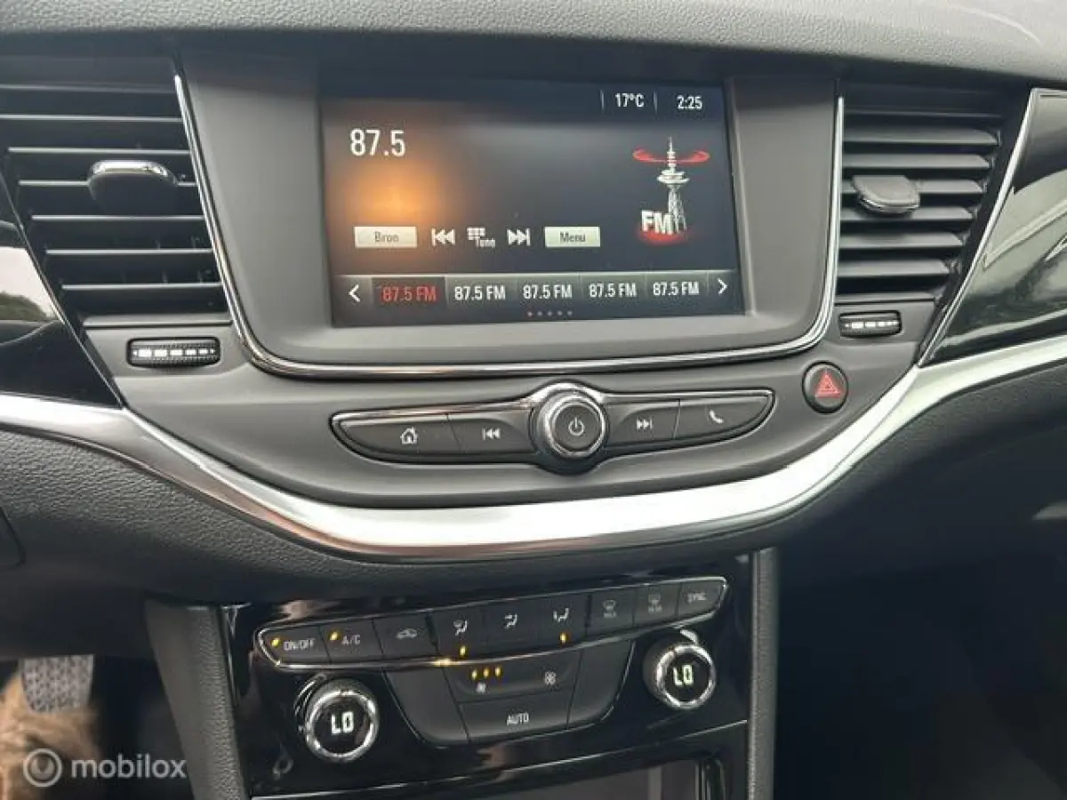 1.2 Edition * NAVIGATIE * AIRCO *