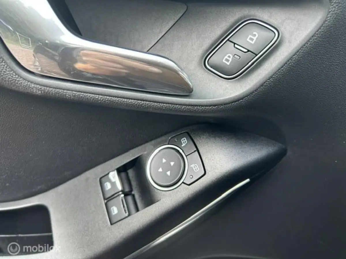 1.0 EcoBoost ST-Line * AIRCO * NAVIGATIE *