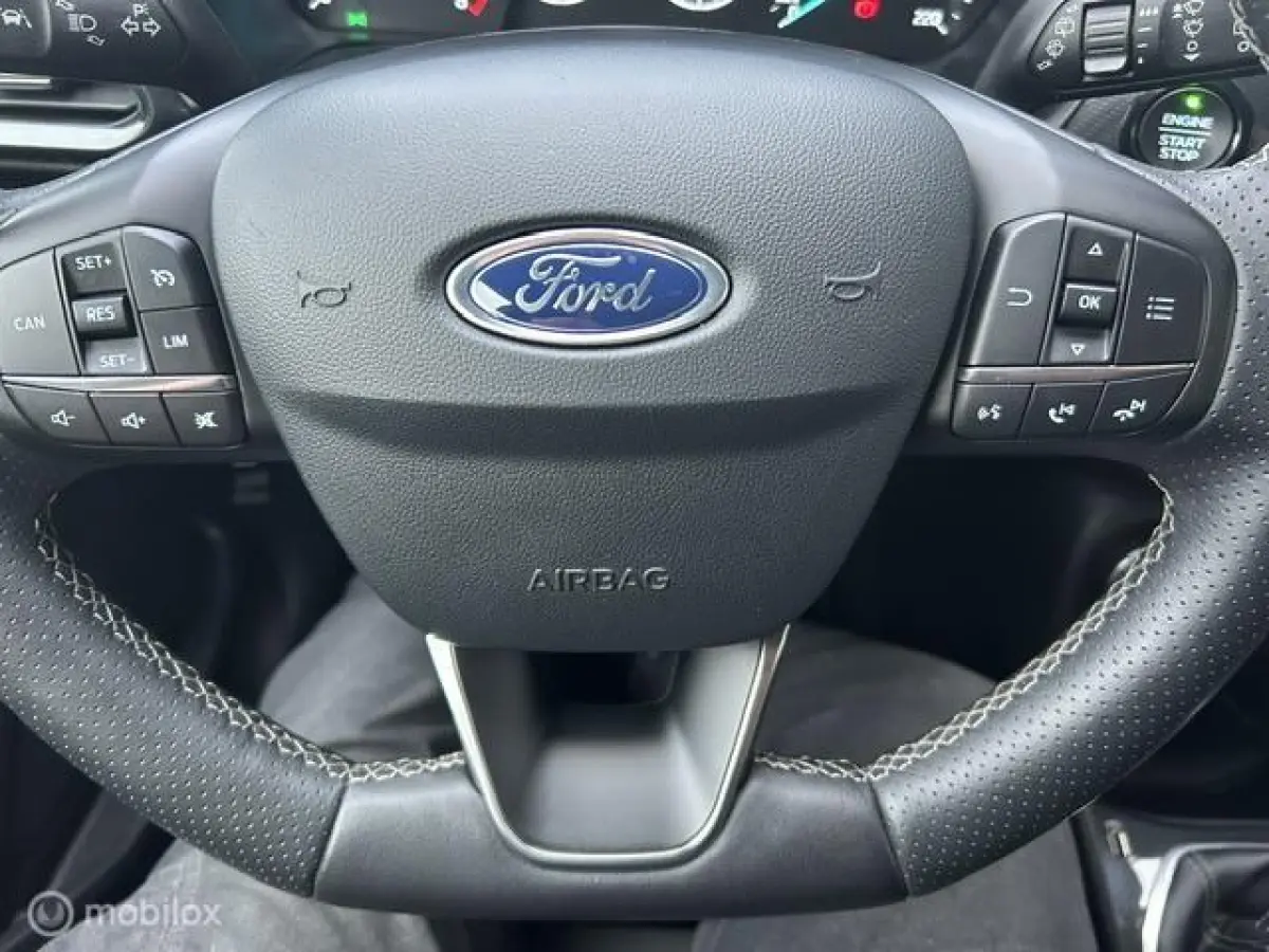 1.0 EcoBoost ST-Line * AIRCO * NAVIGATIE *