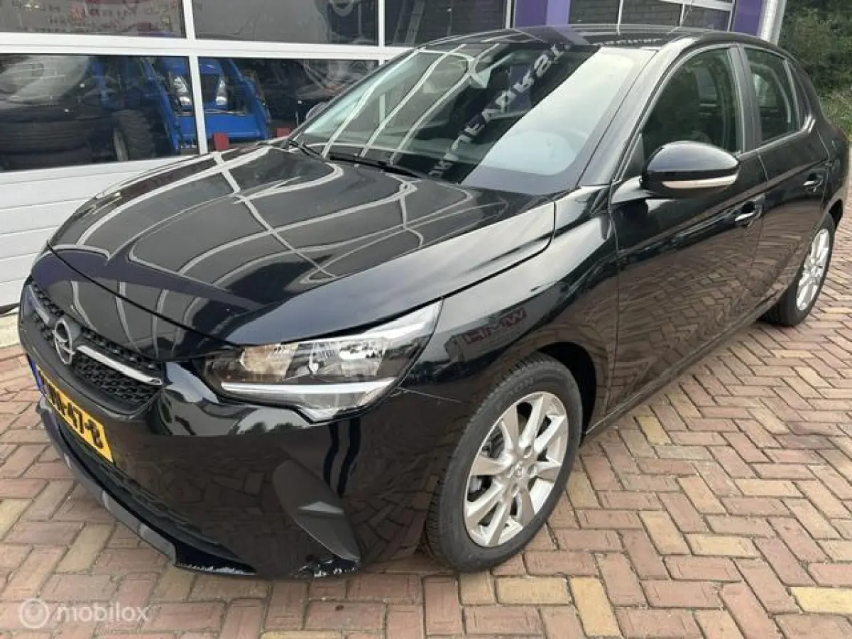 1.2 * AIRCO * APPLE CAR PLAY * 5 DRS * METALLIC *