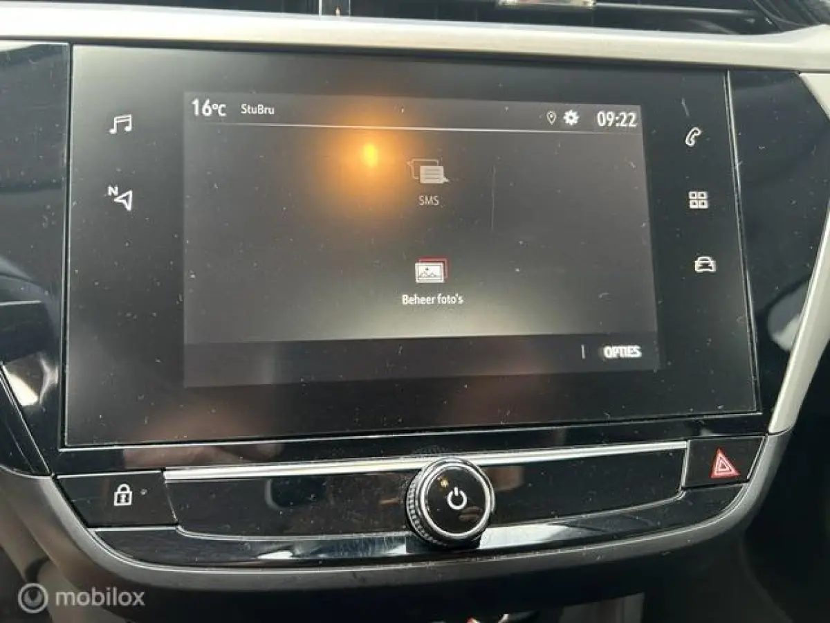 1.2 * AIRCO * APPLE CAR PLAY * 5 DRS * METALLIC *
