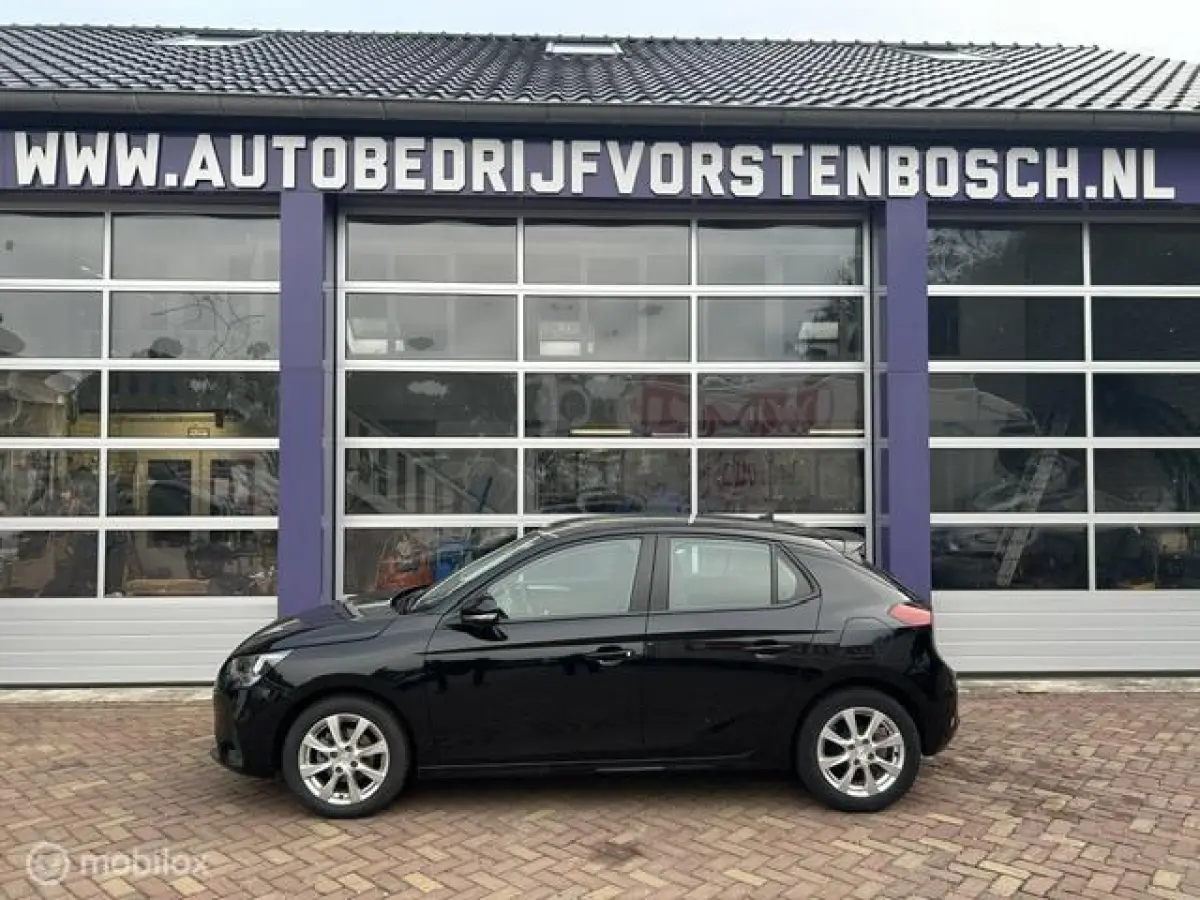1.2 * AIRCO * APPLE CAR PLAY * 5 DRS * METALLIC *