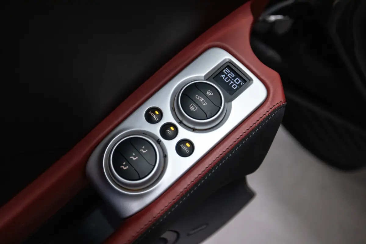 MP4-12C 3.8 Btw auto, (€ 99.132,23 Ex B.T.W) DEALER AUTO Dealer auto