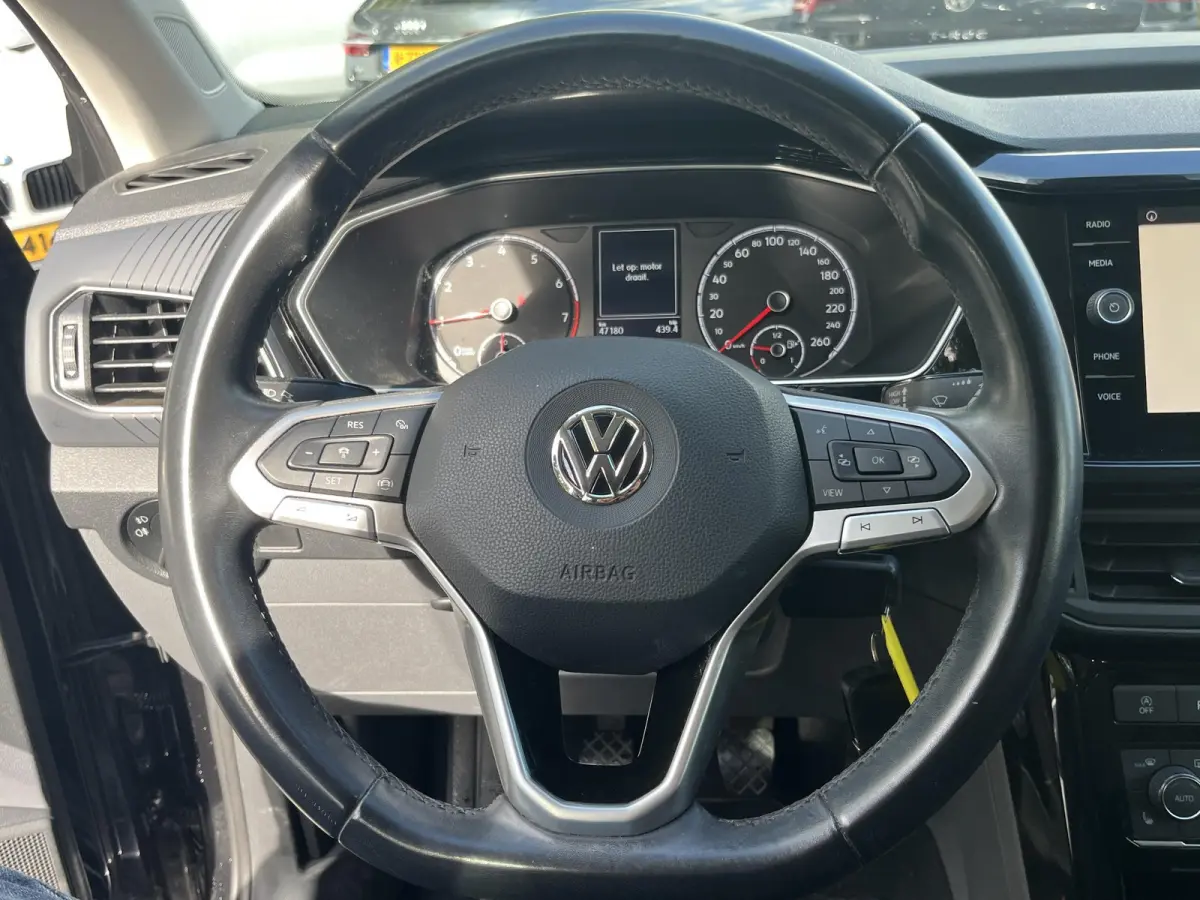 1.0 TSI R-Line (Camera,Acc,Clima,Navi)