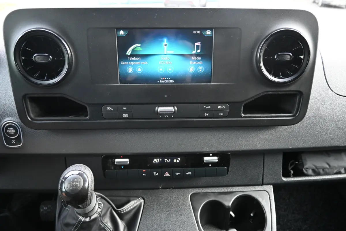 315 CDI L2H1 RWD Geveerde stoel, Trekhaak, Apple Carplay/Android Auto