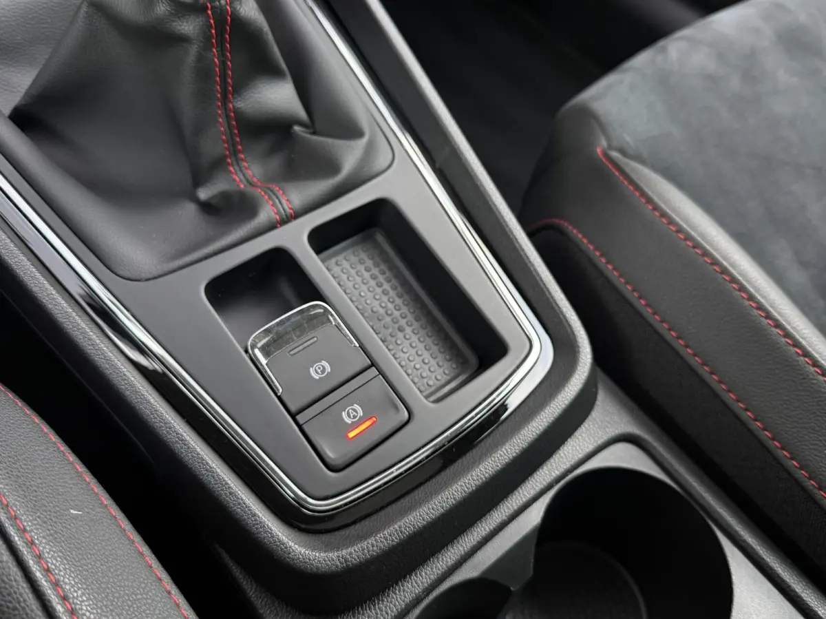 1.4 TSI X-PERIENCE FR | Panorama dak | Full LED | CarPlay | Camera | Parkeersensoren | Alcantara | Volledige Historie |
