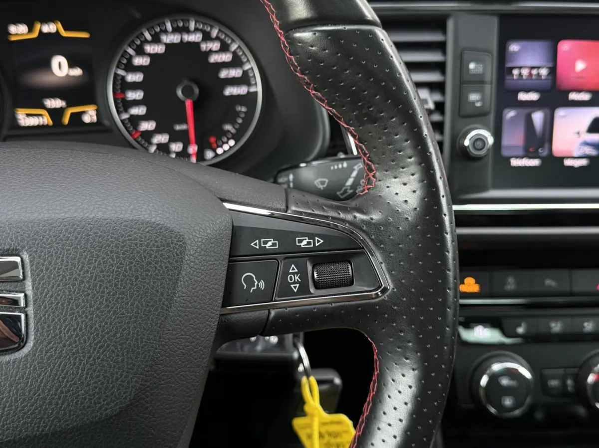 1.4 TSI X-PERIENCE FR | Panorama dak | Full LED | CarPlay | Camera | Parkeersensoren | Alcantara | Volledige Historie |