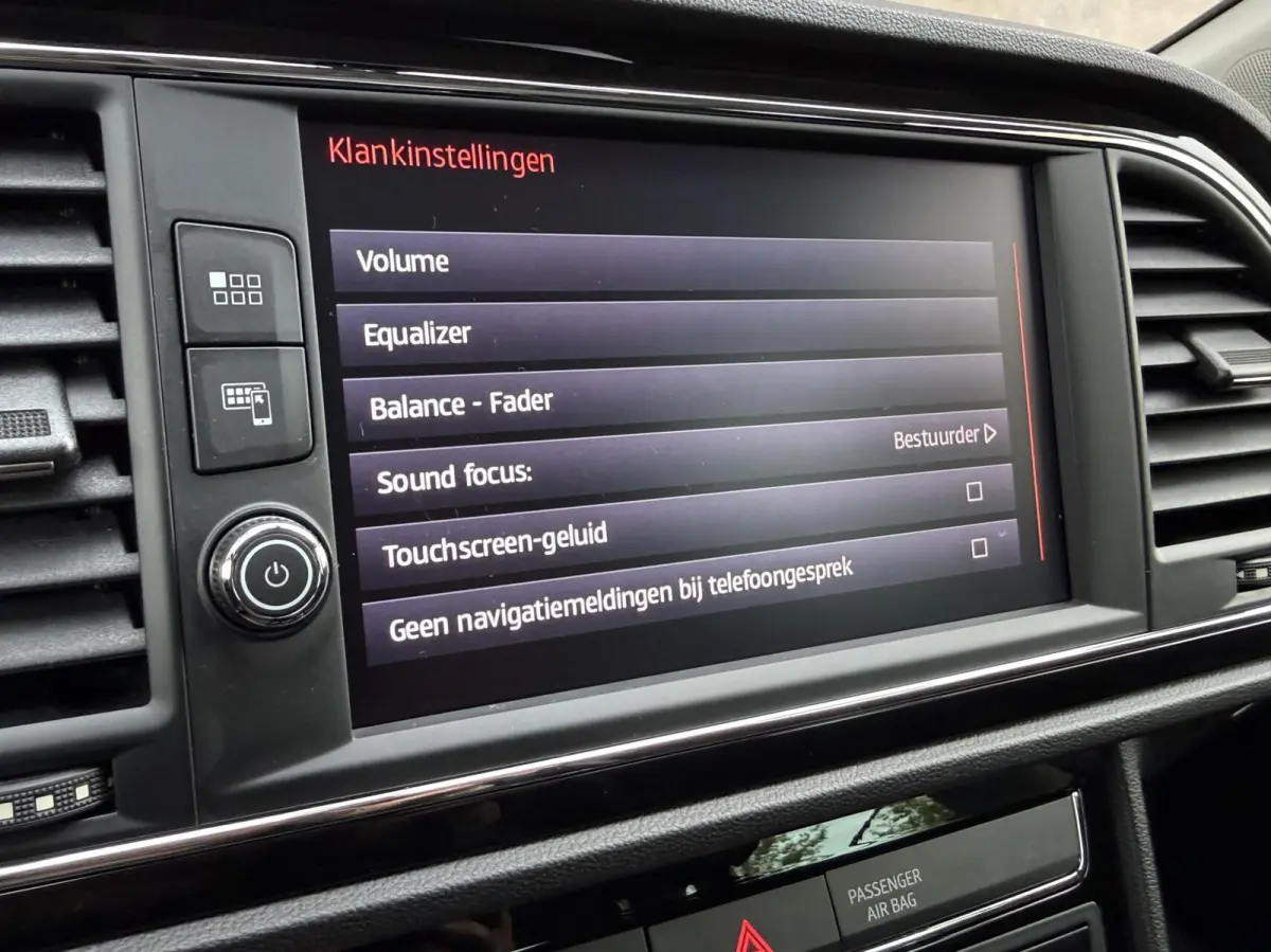 1.4 TSI X-PERIENCE FR | Panorama dak | Full LED | CarPlay | Camera | Parkeersensoren | Alcantara | Volledige Historie |
