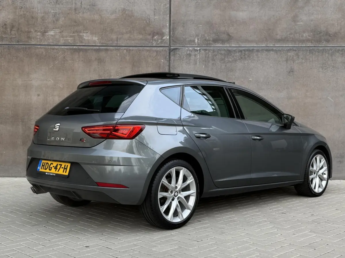 1.4 TSI X-PERIENCE FR | Panorama dak | Full LED | CarPlay | Camera | Parkeersensoren | Alcantara | Volledige Historie |