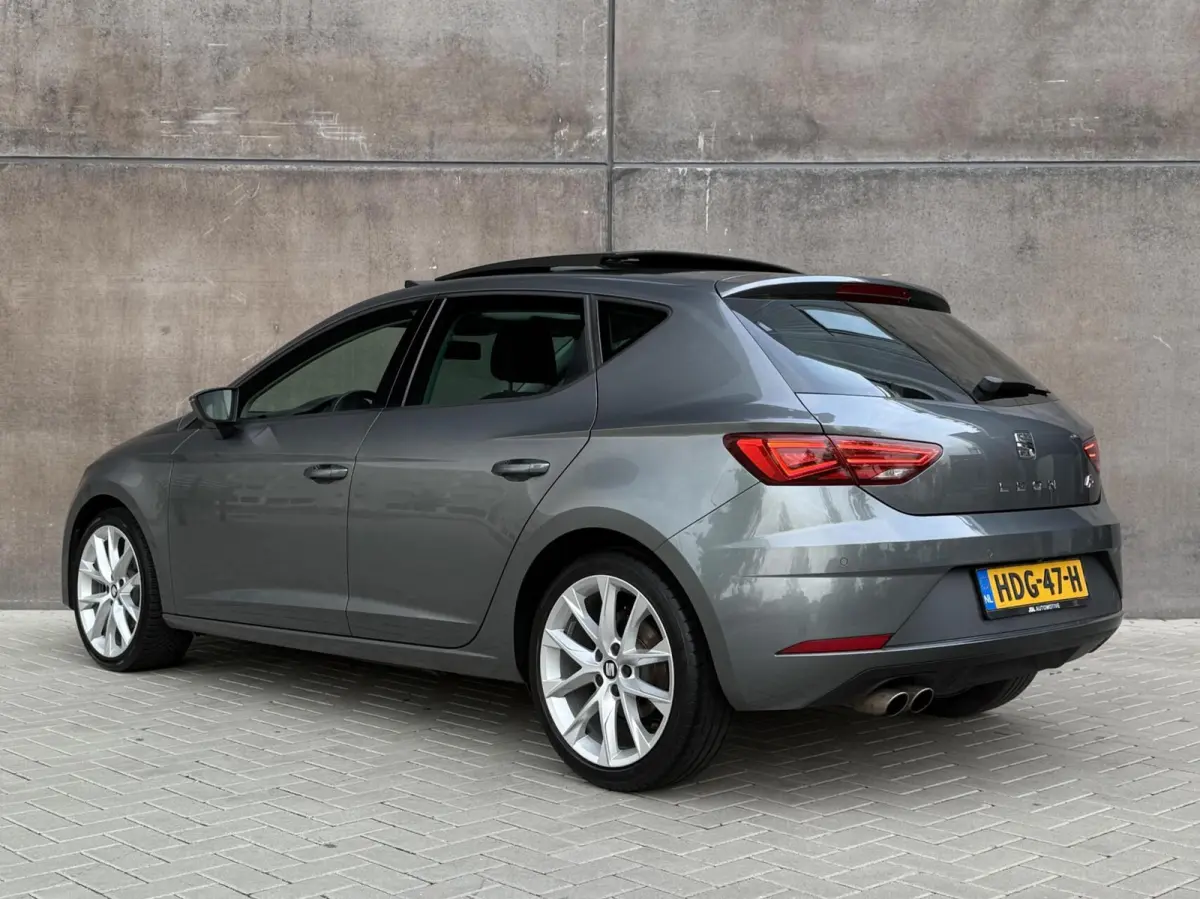1.4 TSI X-PERIENCE FR | Panorama dak | Full LED | CarPlay | Camera | Parkeersensoren | Alcantara | Volledige Historie |